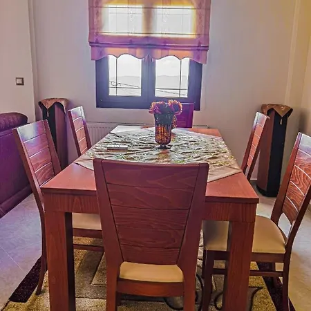 Etheras - Nested Between Nature By Amazing View - 5 Mins From *