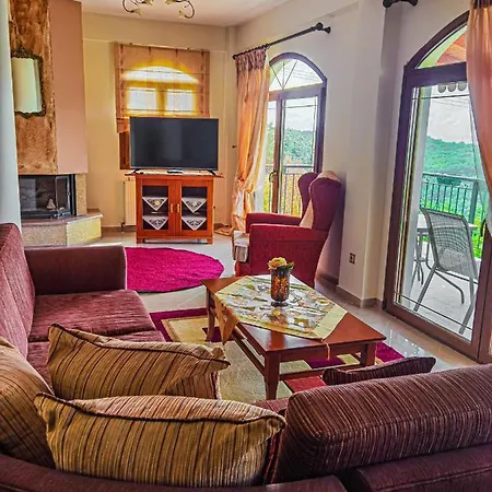 Villa Etheras - Nested Between Nature By Amazing View - 5 Mins From